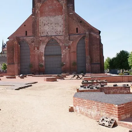 Zur Bademutter Mit 2 Schlafzimmer - Abc360 By Abcwismar Wismar